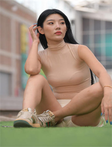 日韩小黄文